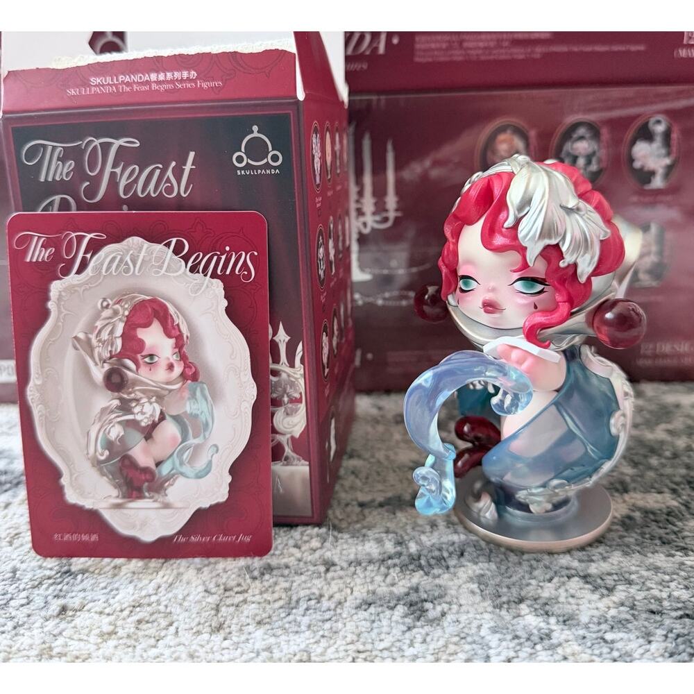 POP MART SKULLPANDA The Feast Begins Series – The Silver Claret Jug
